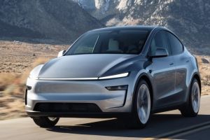 Tesla'nın Türkiye'deki Hayranlarına Kötü Haber: Model Y SR Artık Ülkemize Gelmeyecek!