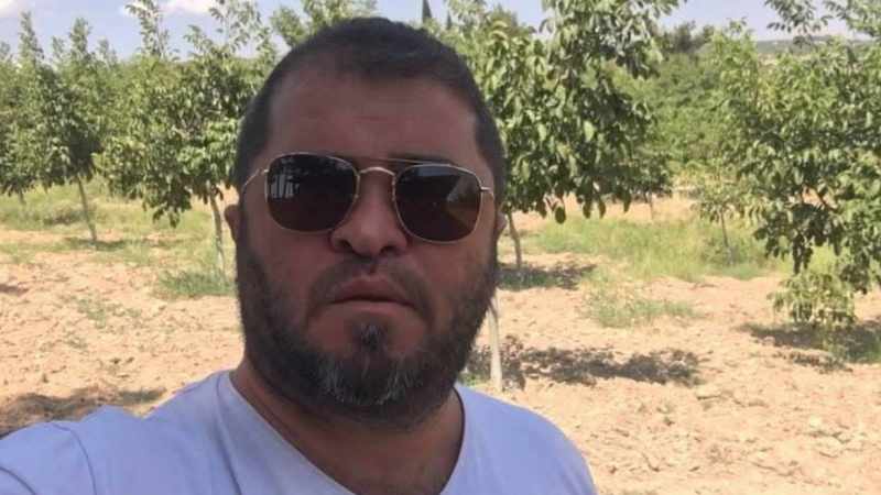 Çocuklarını ziyaret etmek için giden baba, bıçaklı saldırıya maruz kaldı