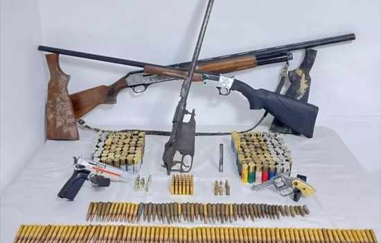 Çivril'de Tornacı, Silah Tamiri ve Satışı Yaparken Suçüstü Yakalandı