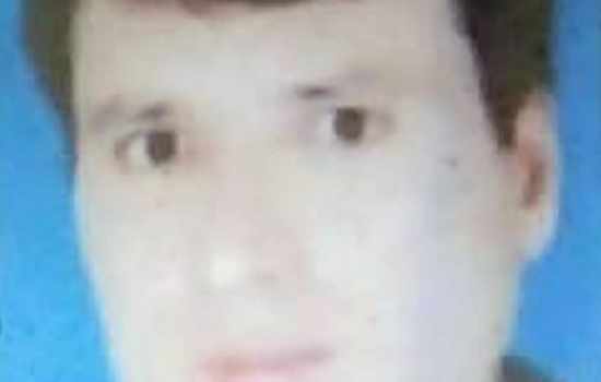 Kanlar içinde bulunan emekli polis memuru hayatını kaybetti