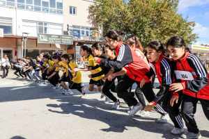 Çamelili Çocuklar Cumhuriyet İçin Coşkuyla Yürüdü