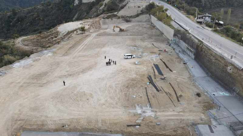Başkan Kumral devam eden projeleri yerinde inceledi 