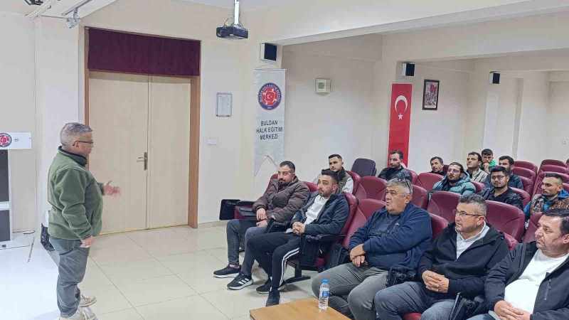 Buldan'daki Avcılar Sertifika Almaya Hak Kazandı