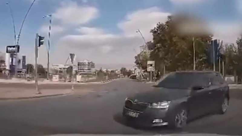 Kırmızı ışıkta geçen otomobile 2 bin 167 TL para cezası kesildi