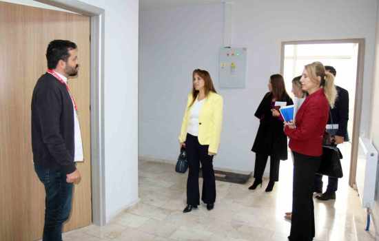 Buldan İlçesine İki Yeni Modern Sağlık Tesisi Yapılacak