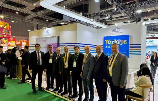 Denizli Sanayicileri, Çin Uluslararası İthalat Fuarı'nı Yerinde İncelemek İçin Ziyaret Gerçekleştirdi