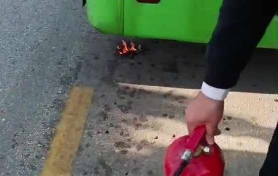 Denizli'de Alev Alan Halk Otobüsünde Büyük Tehlike Atlatıldı