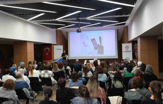 Denizli'deki Kadın Girişimciler E-Ticaret Serüvenine Hızla Devam Ediyor