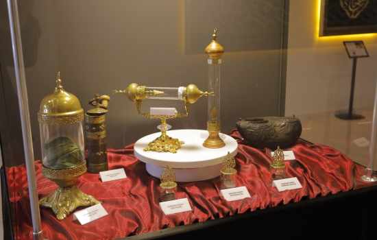 Mukaddes Emanetler Sergisi Büyük İlgiyle Karşılandı