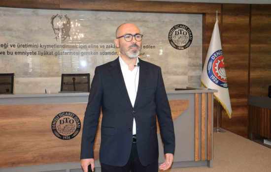 Yapay Zeka Döneminin İşletmelerde Verimliliği Artırmadaki Rolü