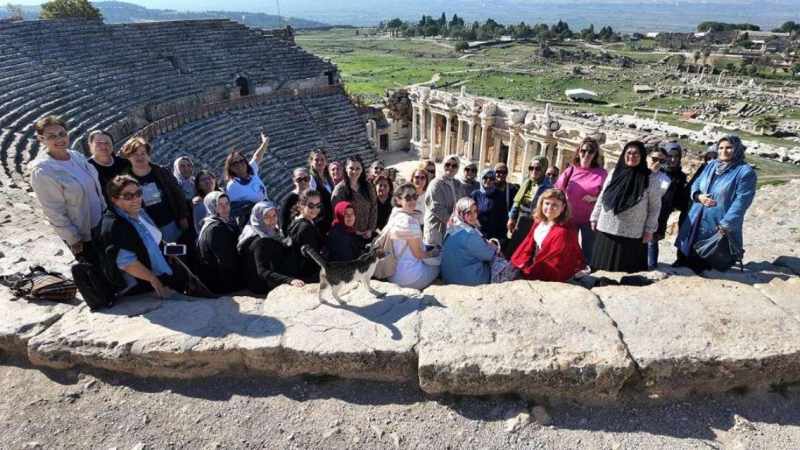 Pamukkale ve Kaklık Mağarası turları yoğun ilgi görüyor 