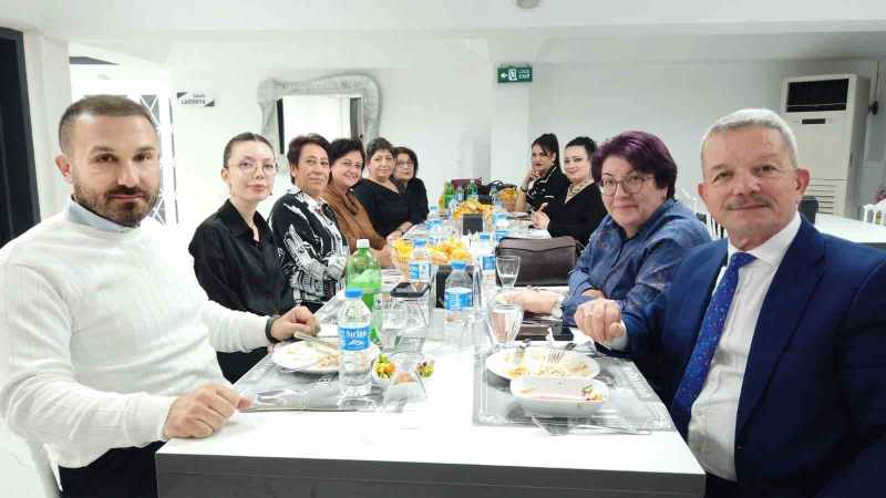 Pamukkale’de öğretmenler günlerini coşkuyla kutladı