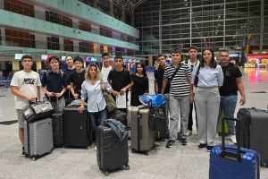 Almanya'da 90 Günlük Stajlarını Tamamlayan Turizm Lisesi Öğrencileri Başarıyla Döndü