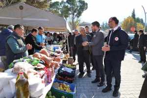 Başkan Tatık, Gazze İçin Düzenlenen Hayır Çarşısını Ziyaret Etti