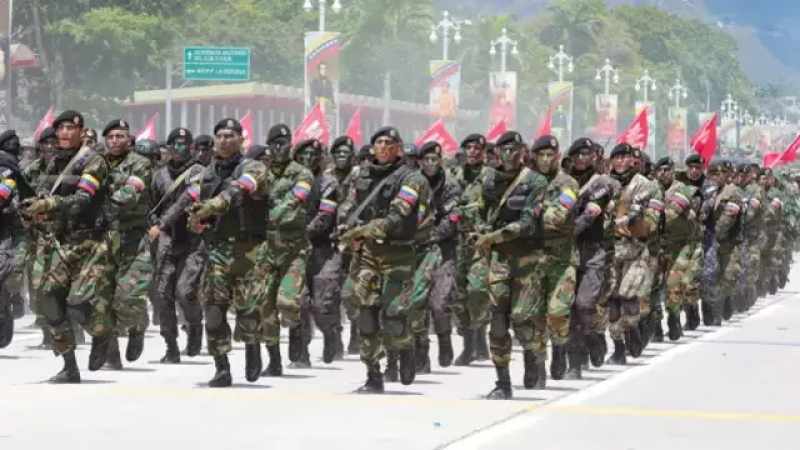 Trump, Venezuela'ya operasyon kararını verdi! ABD ordusundan bölgeye dev yığınak