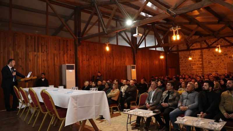 Başkan Dere, &Ccedil;ivril&rsquo;e kazandırılan hizmetleri vatandaşlarla paylaştı 