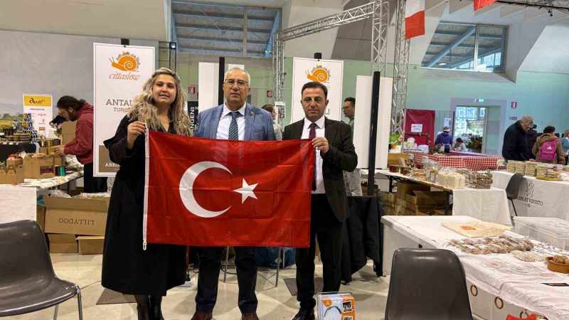 &Ccedil;ameli Belediyesi, T&uuml;rkiye&rsquo;yi İtalya&rsquo;da d&uuml;zenlenen Cittaslow etkinliğinde temsil etti 