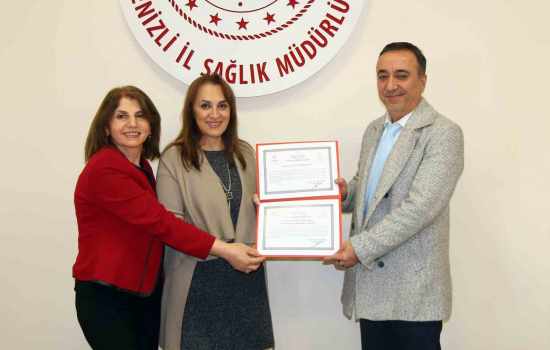 Denizli'de Bebek Dostu Hastanelere Ödül Töreni Düzenlendi