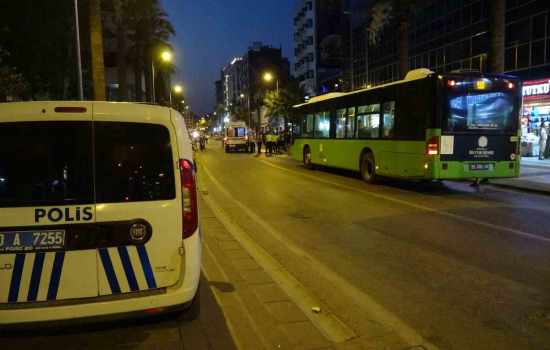 Denizli'de halk otobüsünün çarpması sonucu yaşlı adam hayatını kaybetti