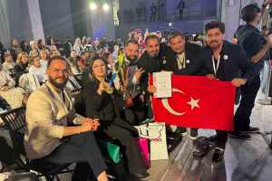 Acıpayamlı Kadın Kuaför, 2025 Asian Global Cup'ta Şampiyonluk Elde Etti