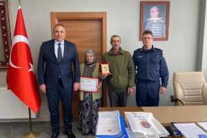 Denizli'de Üç Kadın, Gayrimenkullerini Jandarma'ya Hediye Etti