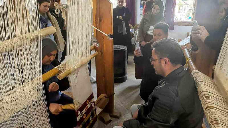 &Uuml;niversiteli gen&ccedil;ler Sakin Şehir &uuml;nvanlı &Ccedil;ameli&rsquo;yi gezdi 