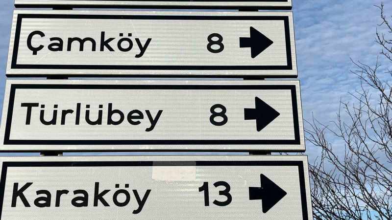 Yaklaştık&ccedil;a uzaklaşan k&ouml;y 