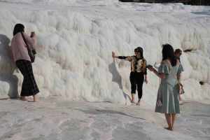 Çinli Turistlere Vize İndirimi Denizli'nin Turizm Hareketliliğini Artıracak