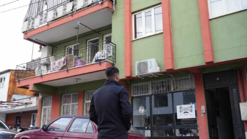 İş için şehir dışına çıkan koca, döndüğünde evini boş buldu