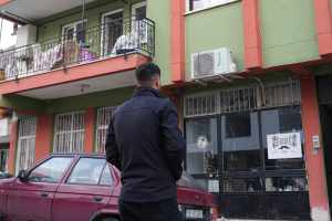 Şehir Dışında İş Seyahatine Çıkan Koca, Eve Dönünce Şaşkınlık Yaşadı