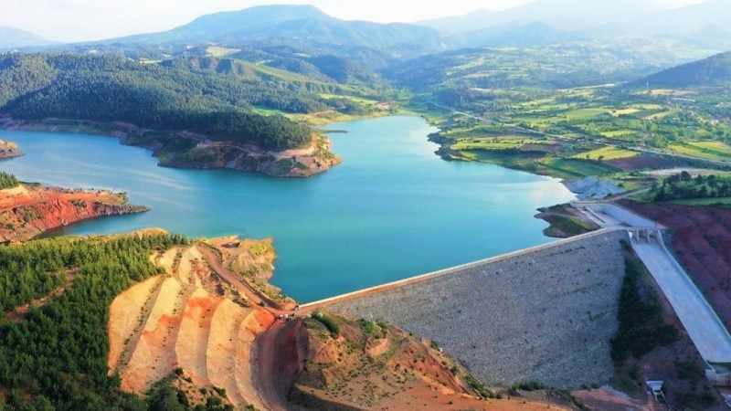 Balık tutmak amacıyla girdiği baraj gölünde izini kaybettirdi