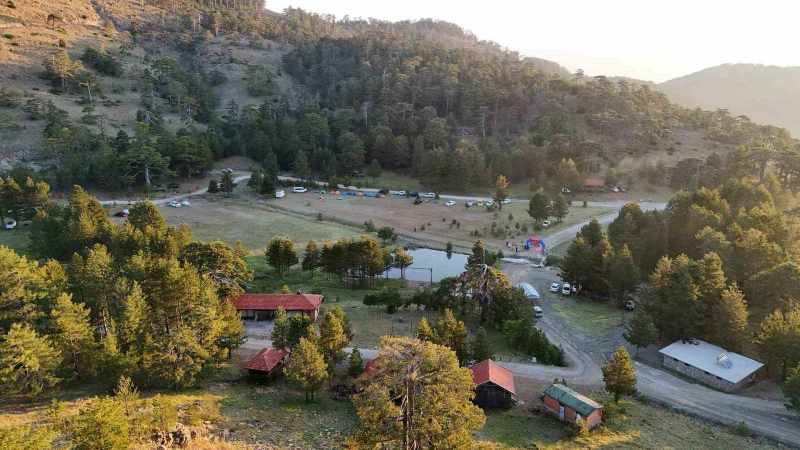 Beyağaç’taki Doğal Güzellikler Sandras Ultra Trail Yarışmasına Ev Sahipliği Yaptı