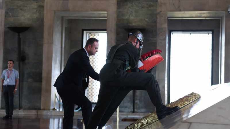 Çivril Temsilcileri, Anıtkabir'de Büyük Önder Atatürk'ü Ziyaret Etti