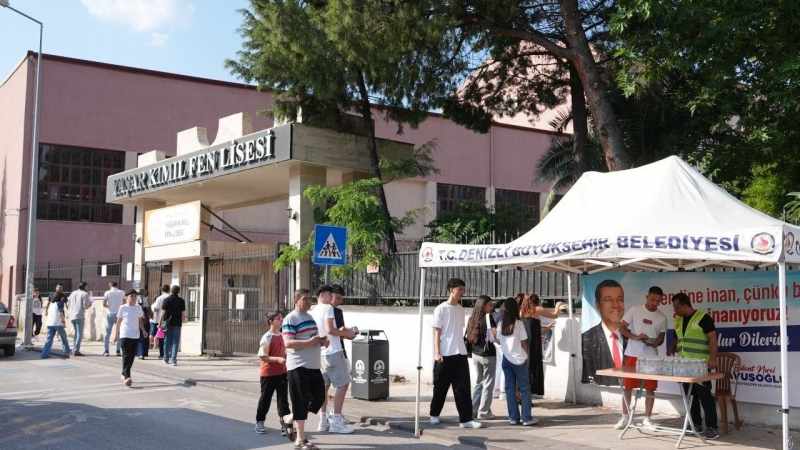 Denizli Büyükşehir'den LGS Öğrencilerine Destek Tahtası