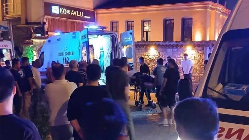 Denizli'de bir restorana yapılan silahlı saldırıda 5 kişi yaralandı