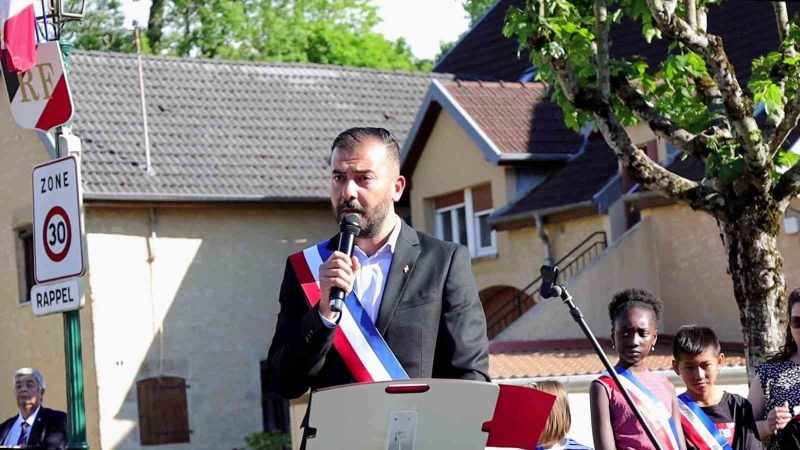 Denizli Belediye Başkanı, Fransızların Kalbini Fethetti