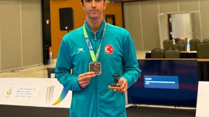 Denizlili Batuhan, Karate Dünya Şampiyonası'nda Üçüncülük Elde Etti