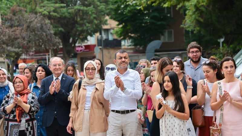 Dünya Çizgileri Sergisi 2 Temmuz'a Kadar Ziyaretçilerini Bekliyor!