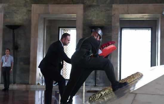 Çivril Temsilcileri, Anıtkabir'de Büyük Önder Atatürk'ü Ziyaret Etti