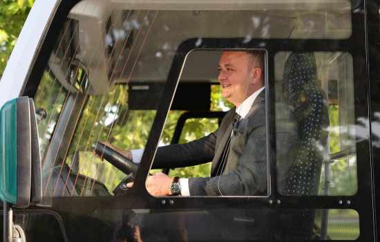 Çivril'de İlk Halk Otobüsleri Hizmete Girdi!