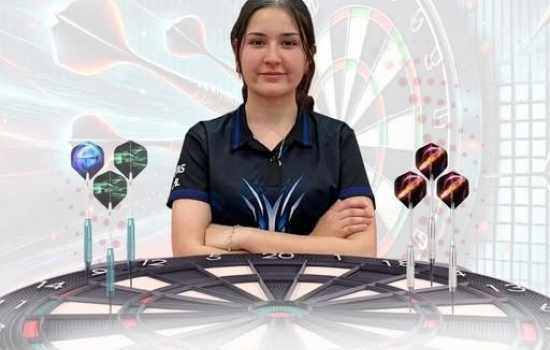 Tavas'tan Elif Dilara Davulcu, Avrupa Dart Şampiyonası'nda birincilik elde etti!