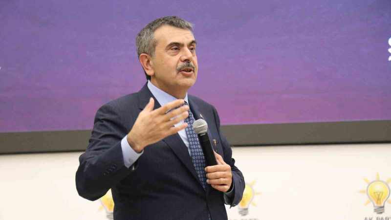 Milli Eğitim Bakanı Tekin, Ecevit Döneminin Mektuplarıyla Yeni ve Eski Türkiye'yi Karşılaştırdı