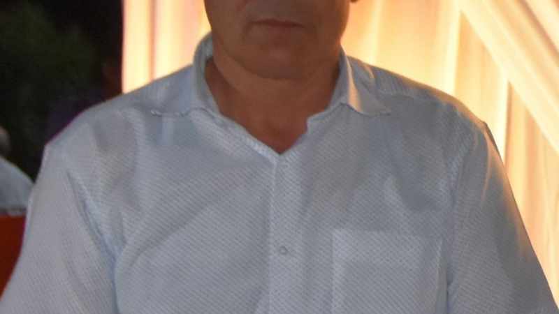 Yıldırım düşen ağaçta sığınan çiftçi trajik bir şekilde yaşamını yitirdi.