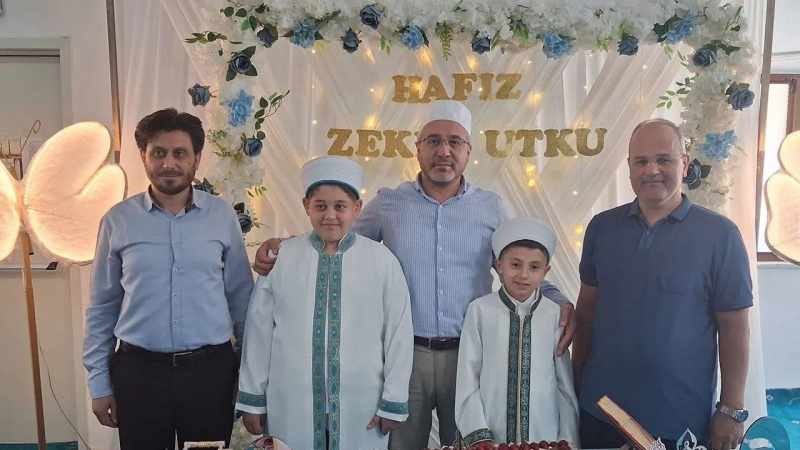 7 Ayda Hafızlık Başarısını Elde Eden 10 Yaşındaki Çocuk, Dikkatleri Üzerine Topladı