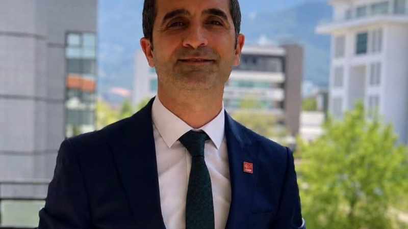 CHP Denizli İl Başkanlığına Yeni İsim: Ayhan Oran Göreve Getirildi
