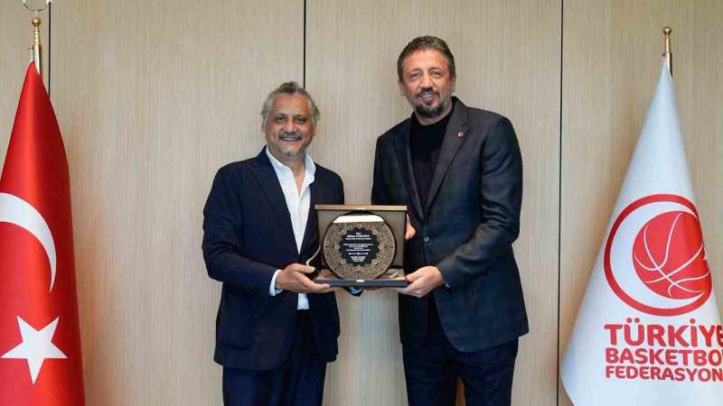 Denizli Basket, TBF Başkanı Hakan Türkoğlu'nu Ziyaret Etti