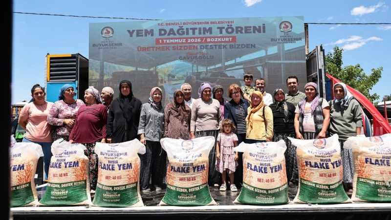 Denizli'de 19 İlçede 32 Bin Çuval Yem, Yetiştiricilerle Bir Araya Geldi