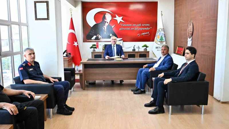 Denizli Valisi Köşger, Beyağaç’ı Ziyaret Etti