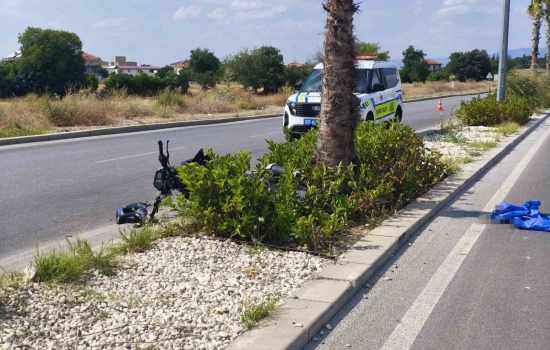 Motosikletin ağaca çarpması sonucu sürücü hayatını kaybetti