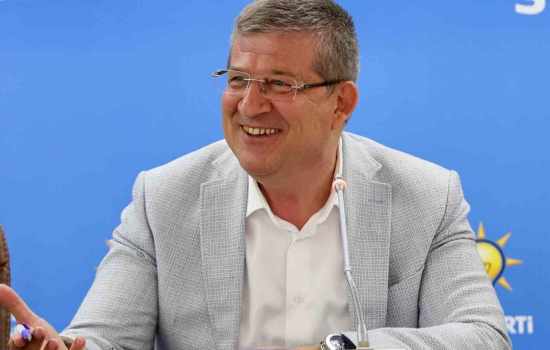 AK Parti İl Başkanı Subaşıoğlu'ndan CHP İl Başkanı Oran'a Kutlama Araması